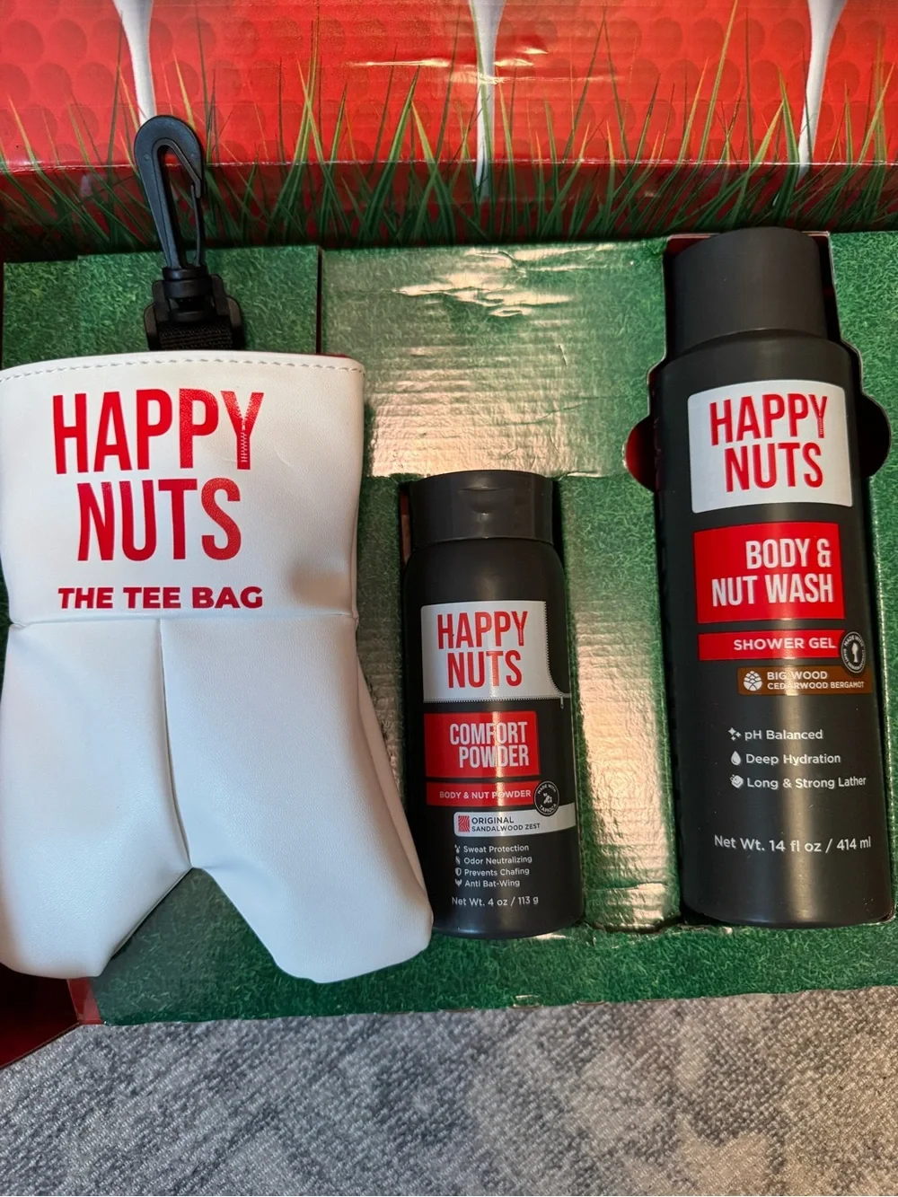 Happy Nuts Body & Nut Wash Gift Set - Red/White